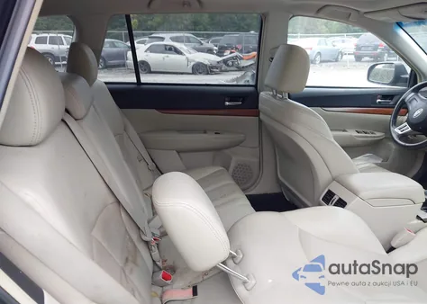 2013 Subaru Outback 2.5I Limited из США, поврежденный, VIN 4S4BRBKC8D3288416